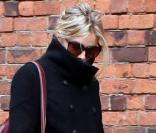 Les chaussures fétiches de Sienna ? Les Pirates Boots de Vivienne Westwood, sans hésiter ! Depuis l\'été 2007, la jolie blonde ne les quitte plus. Il faut dire que cette création est une vraie réussite !