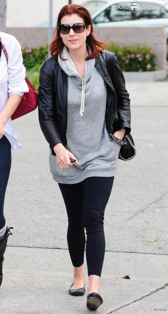 Kate Walsh se promène à Los Angeles. 7/03/2010