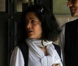 Salma Hayek et Olivier Martinez à la sortie du Château Marmont le 9 mars 2010 à Los Angeles