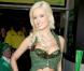 La belle playmate Holly Madison tout de vert vêtue à l'occasion de la Saint-Patrick, au O'shea's Casino de Las Vegas, le 17 mars 2010.