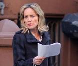 Découvrez Sharon Stone naturelle et concentrée... pour son nouveau défi !