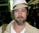 Regardez celui qui a anéanti Brad Pitt... il a vraiment la grosse tête !