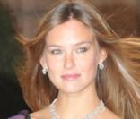 Diner à l'Elysée en l'honneur de Shimon Peres : Bar Refaeli et Patrick Simon
