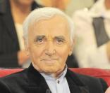 Charles Aznavour et Grand Corps Malade partageront un duo sur le prochain album de ce dernier.