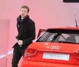 <p>Justin Timberlake au salon de l\'auto de Genève, le 1er mars 2010 !</p>