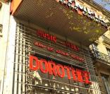 Dorothée, sur la scène de l'Olympia, le 17 avril 2010.