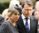 Le 29 avril 2010, la famille royale batave, réunie autour de la reine Beatrix, honorait la mémoire des sept victimes de l'attentat de la Journée de la reine 2009...