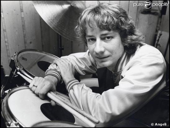 OLA BRUNKERT , l'ex-batteur de ABBA retrouvé mort dans sa villa des Baléares...