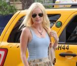 L'actrice américaine Kate Bosworth portant la paire de spartiates griffées Céline