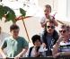 Victoria et David Beckham se rendent au concert privé des Jonas Brothers, en compagnie de leurs trois enfants.
