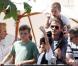 Victoria et David Beckham se rendent au concert privé des Jonas Brothers, en compagnie de leurs trois enfants.
