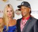  Sophie Monk et Russell Simmons lors de la 11ème soirée annuelle pour les 100 femmes les plus sexy de l'année selon le magazine Maxim au Studios Paramount à Los Angeles le 19 mai 2010 