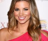 Amber Lancaster lors de la 11ème soirée annuelle pour les 100 femmes les plus sexy de l'année selon le magazine Maxim au Studios Paramount à Los Angeles le 19 mai 2010