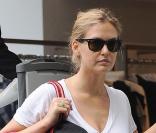 Bar Refaeli à New York lors d'une séance shopping à New York