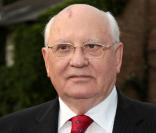 Mikhaïl Gorbatchev lors du 5e gala de charité annuel organisé par la Raisa Gorbatchev Foundation, qui s'est tenu au Stud House d'Hampton Court Palace, au sud de Londres, le 5 juin 2010. 