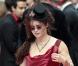 Helena Bonham Carter sur le tapis rouge des Baftas à Londres pour les récompenses des oeuvres télévisées britanniques le 6 juin 2010