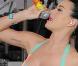 Katy Perry chante à New York, le 15 juin 2010