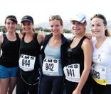 Aurélie Vaneck, Laetitia Milot, Coline d'Inca, Elodie Varlet et Dounia  Coesens à l'arrivée de la Marseillaise des Femmes. 13 juin 2010