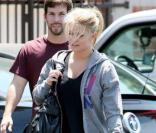 Jessica Simpson a décidé de se mettre à la gym pour retrouver sa ligne le 30 juin 2010, à presque 30 ans, l'heure est grave !   