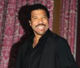 Lionel Richie à l\'ouverture d\'un nouveau casino, Le Casino Club, à West Sulfur Springs, le 2 juillet 2010<br />