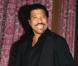 Lionel Richie à l'ouverture d'un nouveau casino, Le Casino Club, à West Sulfur Springs, le 2 juillet 2010 