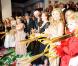 Les personnalités étaient réunies pour l'ouverture d'un nouveau casino, Le Casino Club, à West Sulfur Springs, le 2 juillet 2010 