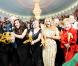 Brooke Shields et Jessica Simpson ont participé avec entrain à l'ouverture d'un nouveau casino, Le Casino Club, à West Sulfur Springs, le 2 juillet 2010 