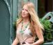 Blake au top de la mode avec son pantalon rose Suno, associé à un joli top qui laissait entrevoir sa lingerie, ainsi qu'à des boots Dries Van Noten, et à un sac Fendi
