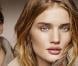Rosie Huntington-Whiteley pour Burberry Beauty