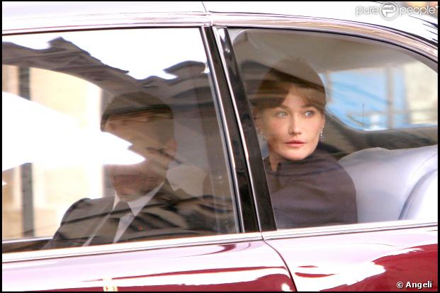 Carla Bruni-Sarkozy éclipse Nicolas Sarkozy, cela saute aux yeux...
