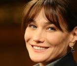 Carla Bruni-Sarkozy, l'atout charme de la politique de rapprochement entre France et Angleterre