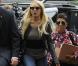 Lindsay Lohan arrive au Tribunal afin de se rendre aux autorités pour purger sa peine de 90 jours le 20 juillet 2010 à Los Angeles