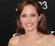 Angelina Jolie, vraiment très en beauté pour la promotion de  Salt .