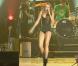 Miley Cyrus déchaînée et en plein show, à Madrid, le 22 juillet 2010.