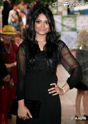 Afshan Azad sur le tapis rouge de Harry Potter et le prince de sang-mêlé en 2009 