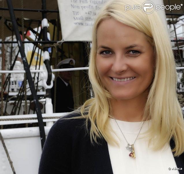 Le 29 juillet 2010, la princesse Mette-Marit de Norvège inaugurait le Tall Ships Races dans sa ville natale de Kristiansand.