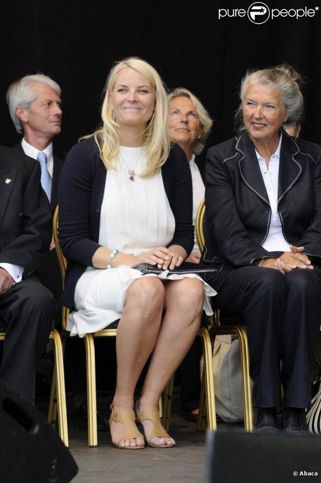 Le 29 juillet 2010, la princesse Mette-Marit de Norvège inaugurait le Tall Ships Races dans sa ville natale de Kristiansand.