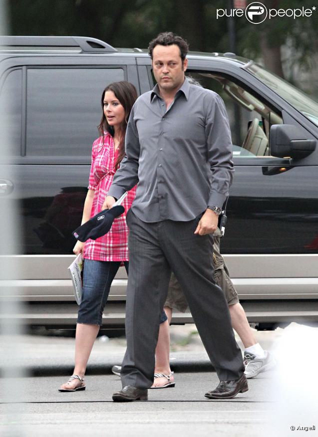 Vince Vaughn et sa femme Kyla Weber sur le tournage de What you don't know à Chicago, le 30 juillet 2010