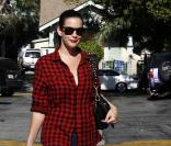 Liv Tyler quitte Beverly Hills pour New York, le 31 juillet 2010