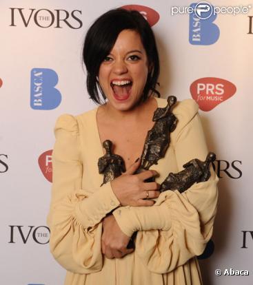 Lily Allen, vainqueur de trois trophées aux 55ème Ivo Novello Awards en mai 2010 à Londres 