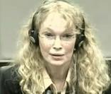Mia Farrow témoigne au procès de Charles Taylor, à La Haye, le 9 août 2010