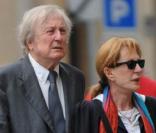Claude Rich et sa femme aux obsèques de Bruno Cremer, en l'église Saint-Thomas d'Aquin, dans le VIIe arrondissement de Paris, le 13 août 2010.