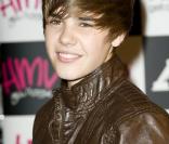 Le film 3D de Justin Bieber sera finalement réalisé par Jon Chu ( Sexy  Dance 2  et  3 ). Il sortira aux Etats-Unis le 11 février.