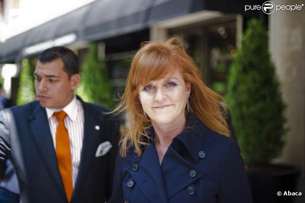 Sarah Ferguson, ruinée, va devoir trouver rapidement des liquidités pour éponger sa dette...