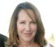 Nathalie Baye est une présidente radieuse et fait face aux problèmes de sa fille, Laura Smet...