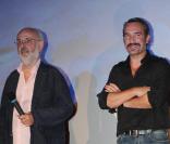 Bertrand Blier et Jean Dujardin lors de l'ouverture du festival du film francophone d'Angoulême le 25 août 2010