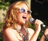 Kylie Minogue au Watermill Summer Concert : Last Song of Summer à New York, le 28 août 2010