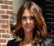 Jessica Alba sortant du plateau de l'émission  The Late Show With David Letterman  à New York, le 30 août 2010