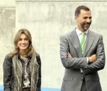 Letizia d'Espagne et son époux Felipe à Ségovie, en Espagne, le 7 septembre 2010.