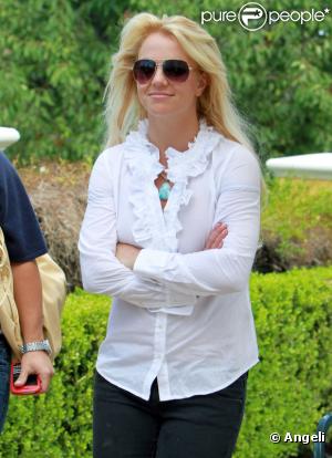 Britney Spears se rend au restaurant Johnny Rockets à Los Angeles, jeudi 9 septembre.